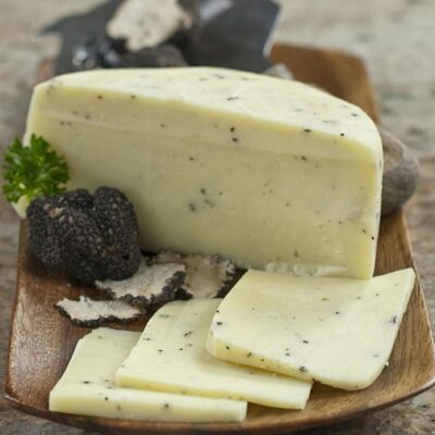Caciotta al tartufo